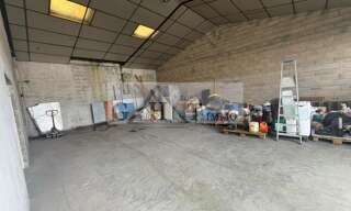 Local industriel  650 m² à louer à Réau (77550)