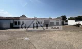 Local industriel  650 m² à louer à Réau (77550)