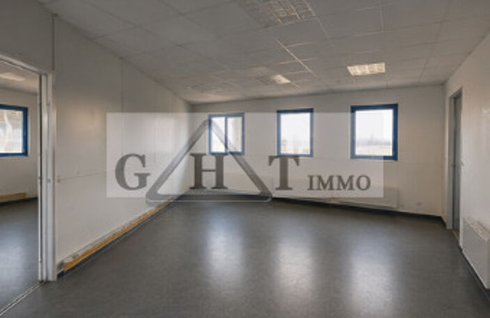 A vendre Entrepôt de 5500 m²-BUC — photo 5