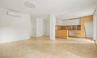Appartement 3 Pièces 64 m² à vendre à Eyguières (13430)