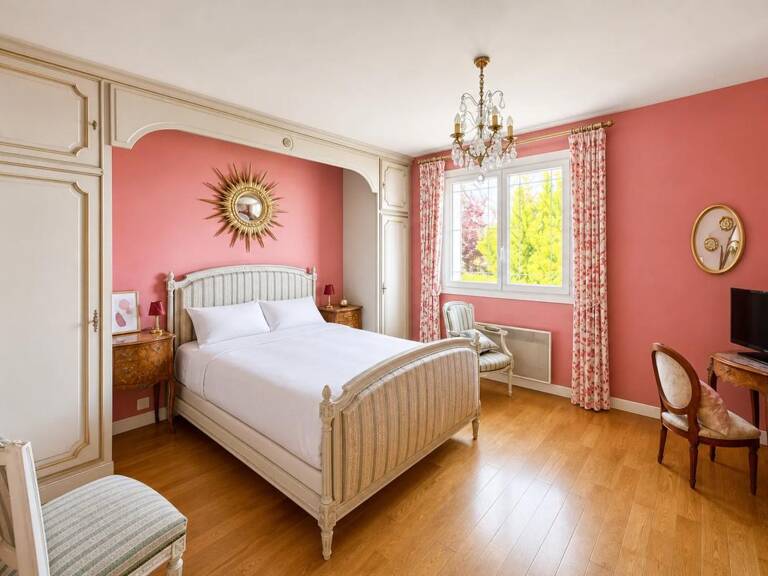 Maison de 6 pièces de 135 m² à Donnery — photo 1