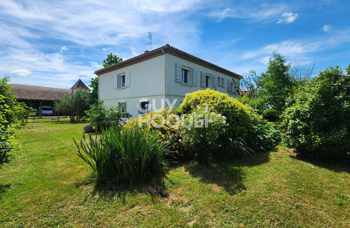 Maison bien entretenue dans un environnement calme — photo 2