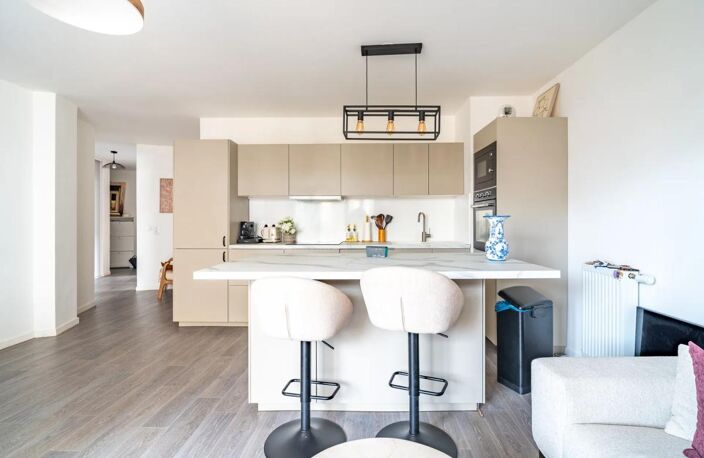 93380 PIERREFITTE – CENTRE VILLE – CALME - APPARTEMENT 4P — photo 3