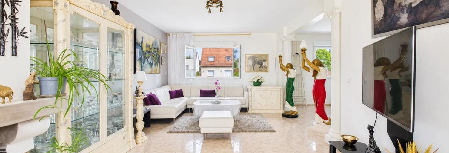 Maison 8 Pièces 320 m² à vendre à Montfermeil (93370)