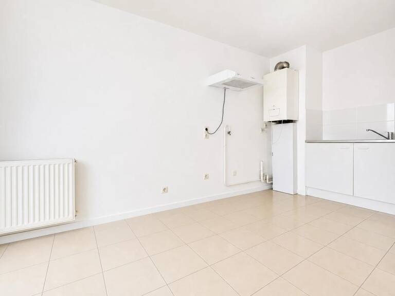 Appartement de T3 - 66m2- Balcon - Box sous sol - Vendu Loué — photo 1