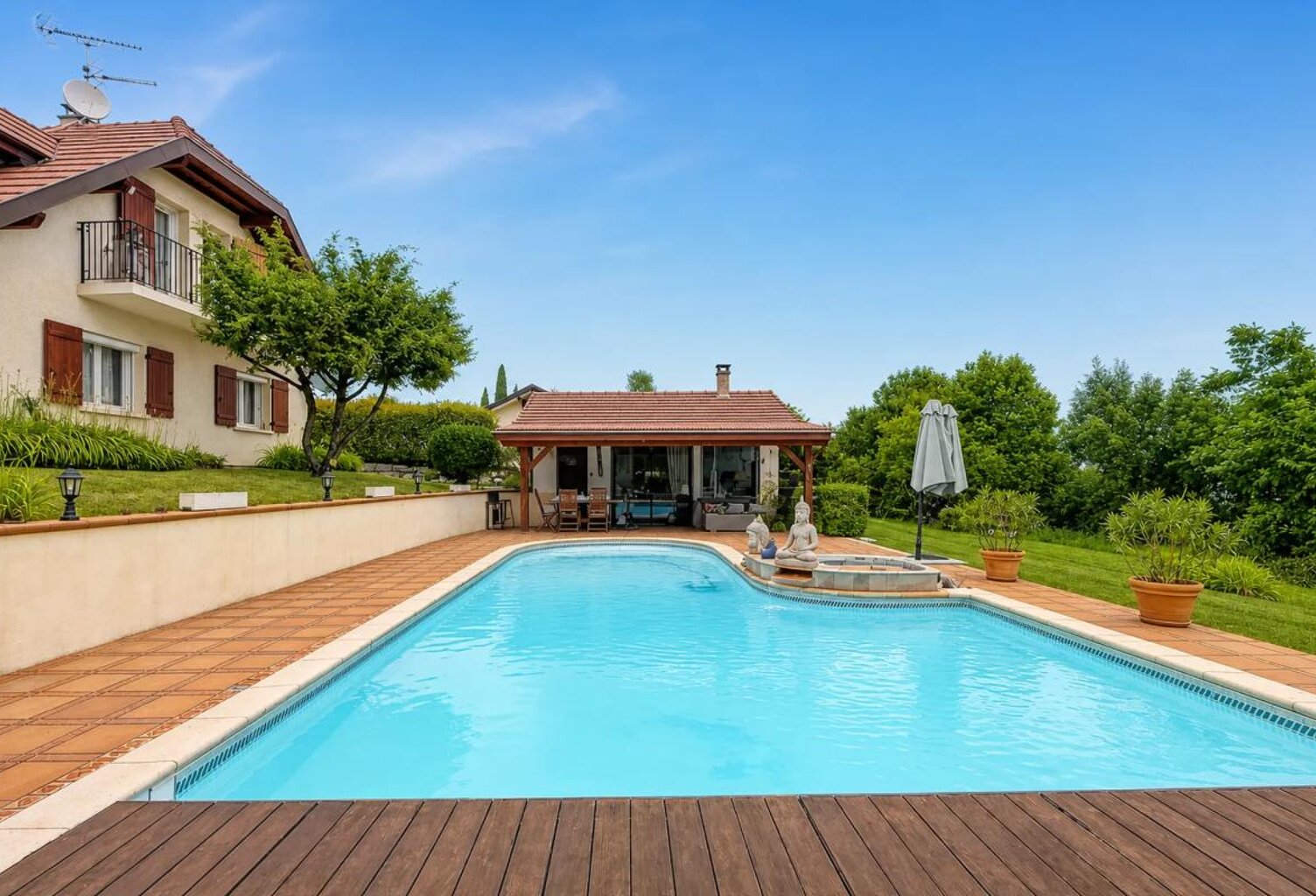 Maison de 5 pièces de 170 m² près de Péron — photo 1
