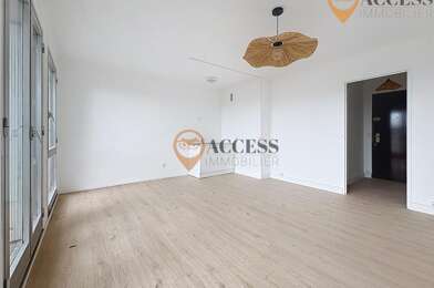 Appartement 1 pièces 790 €