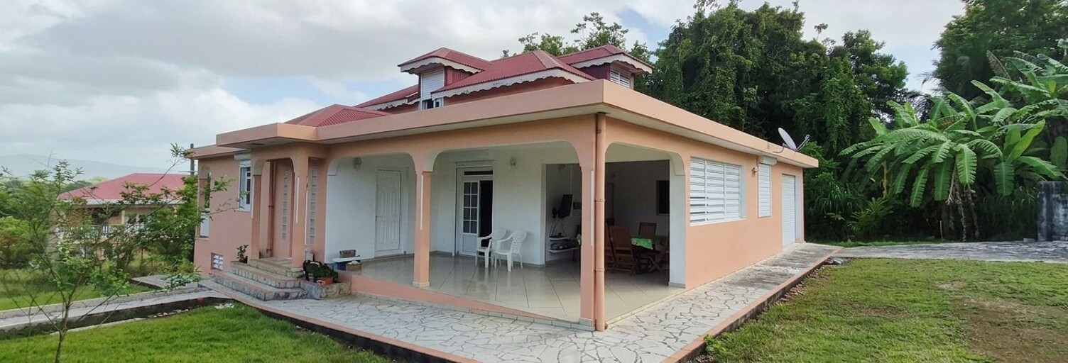 Maison 4 Pièces 180 m² à louer à Lamentin (97129)