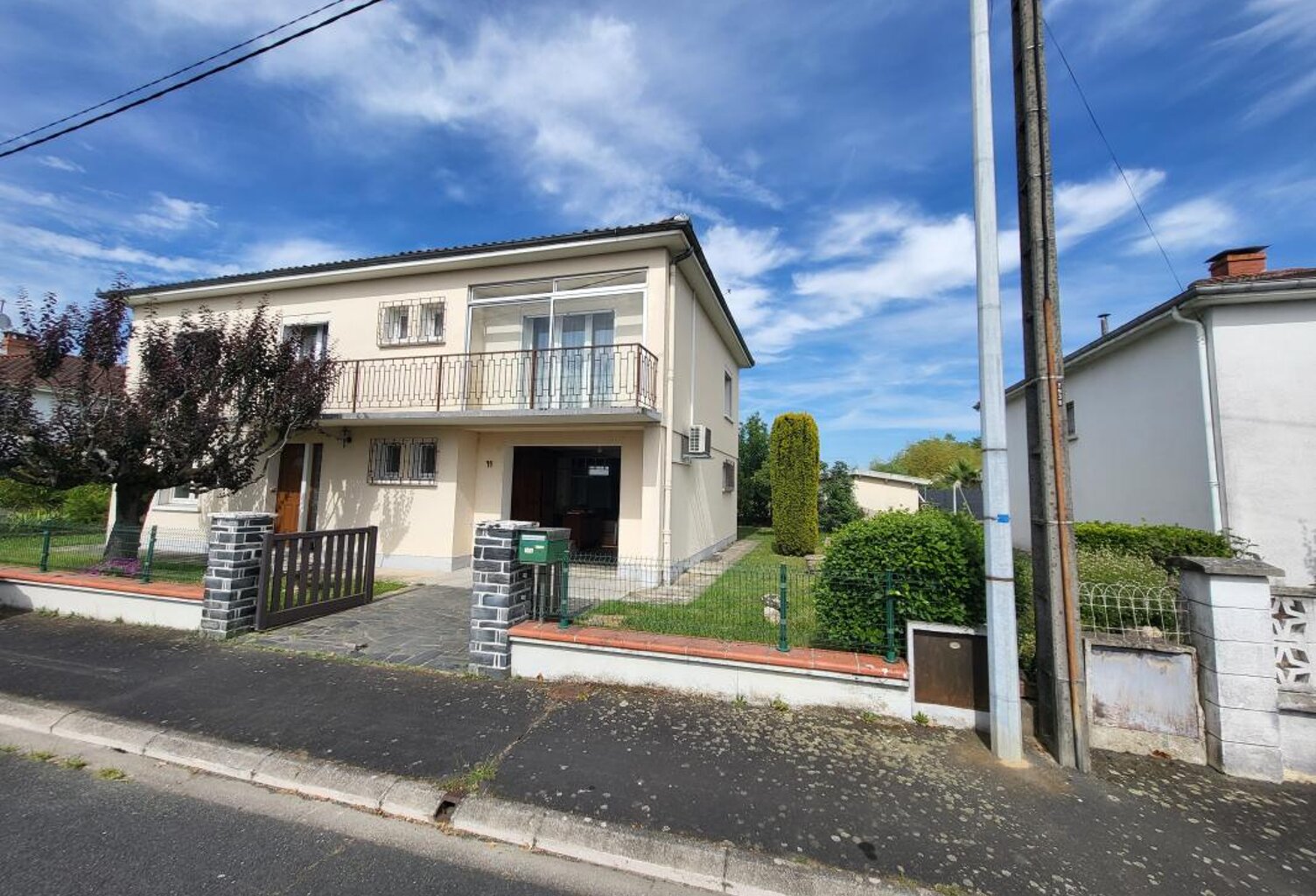 Maison À Vendre — photo 1