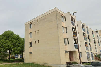 Appartement 4 pièces 674 €