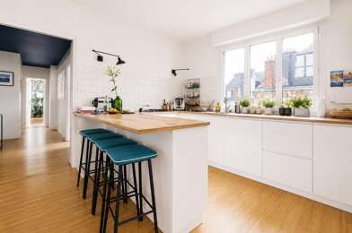 Appartement 5 pièces 464000 €
