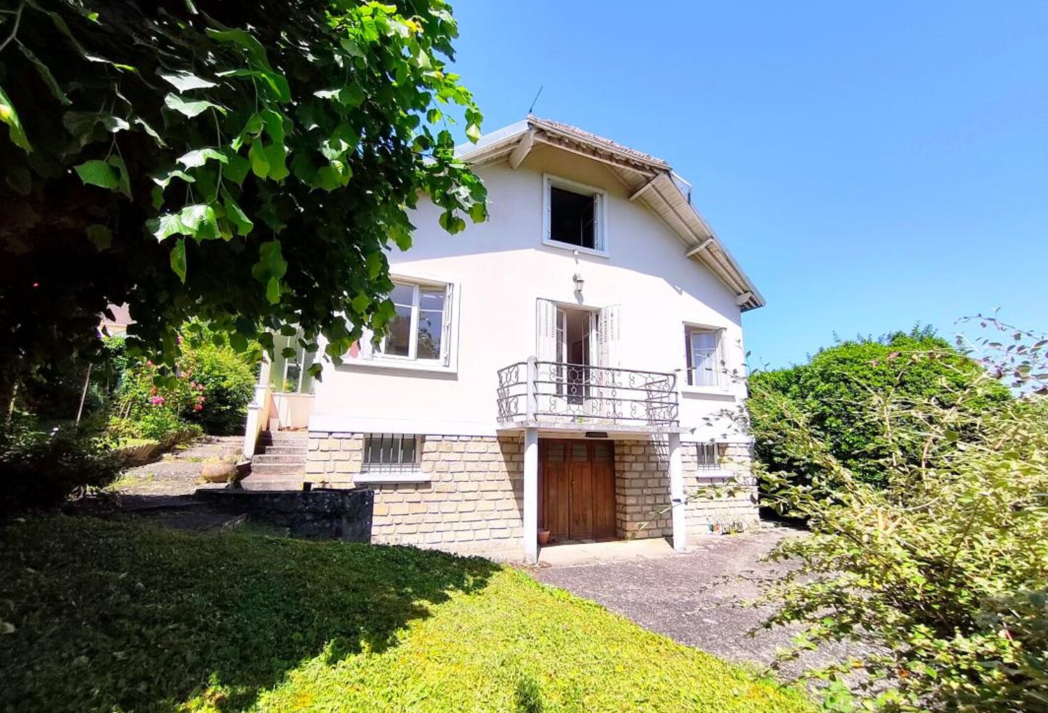 Maison À Vendre - Mézières sur Seine — photo 1