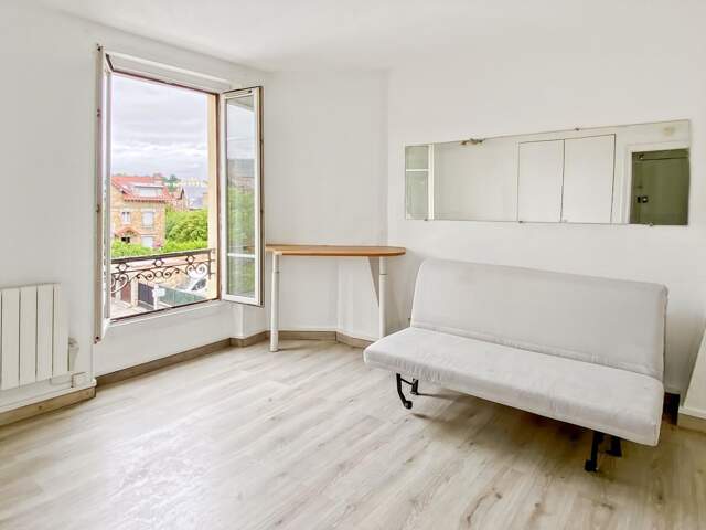 Beau studio à vendre quartier Montreuil — photo du bien