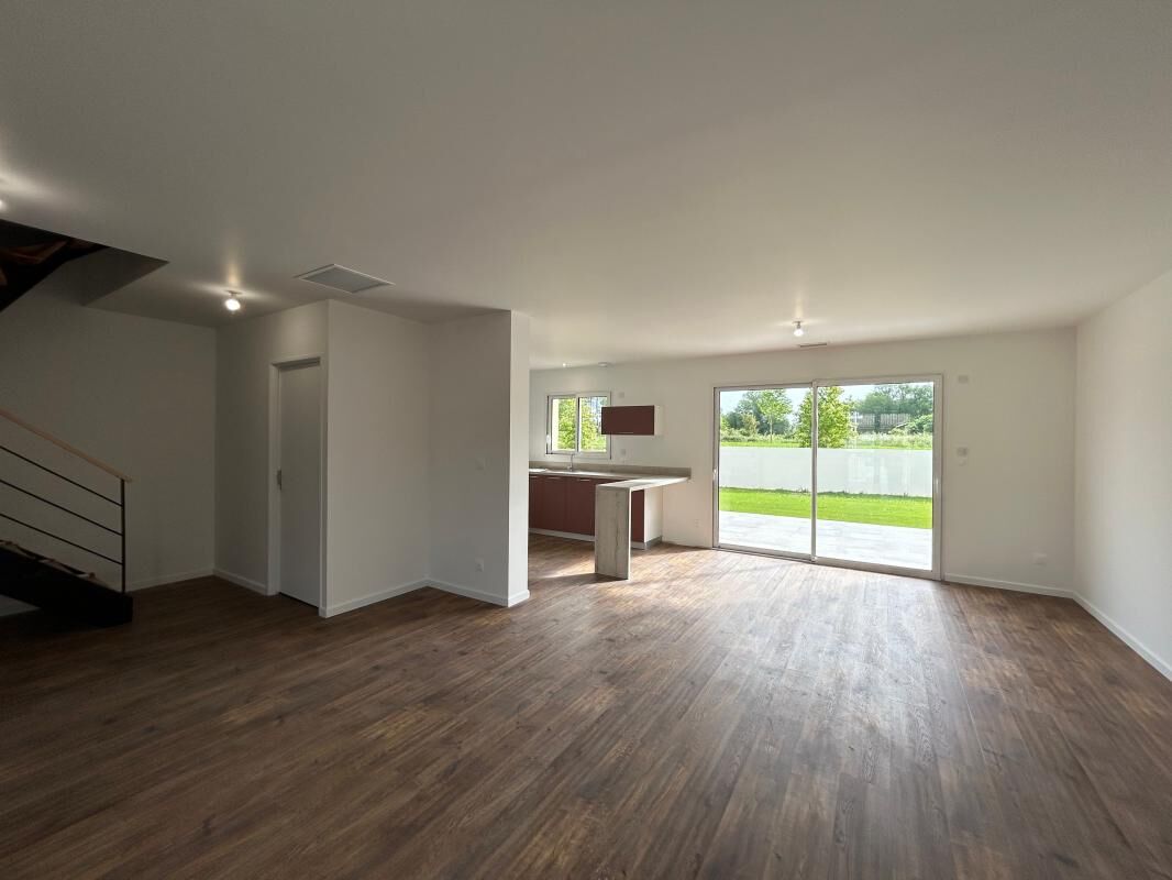 Villa / Maison  T5 à louer Aire-sur-l'Adour 40800