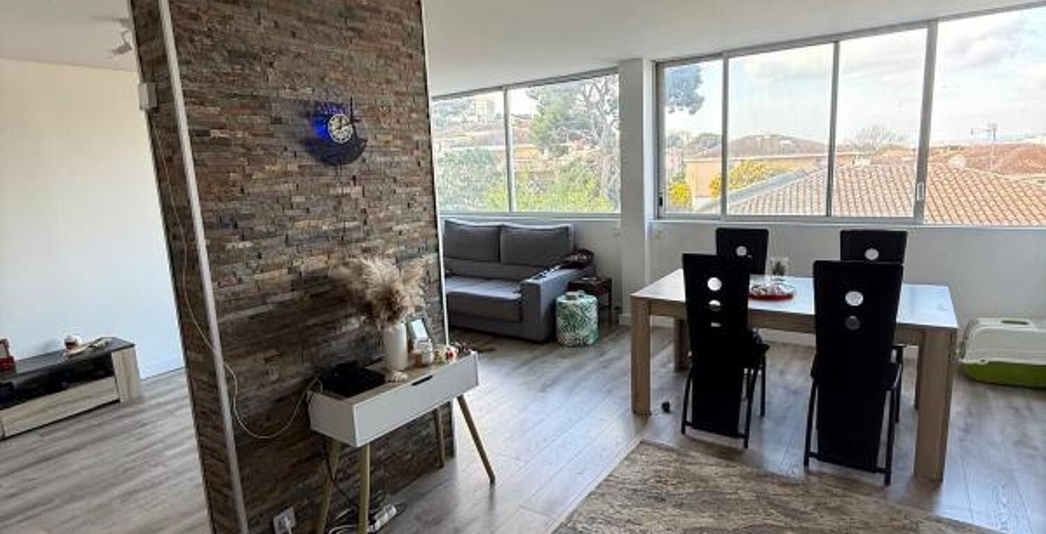 QUARTIER BALAGUIER DUPLEX TYPE 3 PIECES DANS RESIDENCE AVEC ASCENSEUR.PARKING COLLECTIF — photo 1