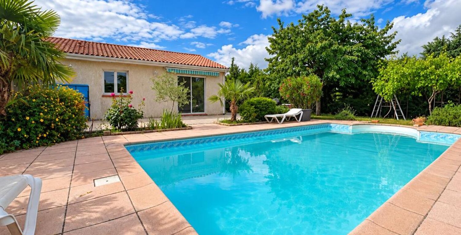 Superbe maison de plein pied ultra fonctionnelle  avec piscine et climatisation — photo 1