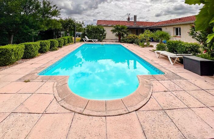 Superbe maison de plein pied ultra fonctionnelle  avec piscine et climatisation — photo 2