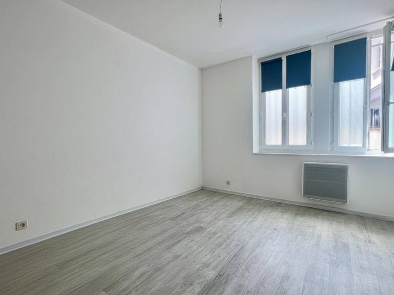 Appartement À Vendre — photo 1
