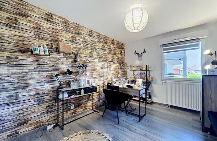 Appartement T4 + Cellier + Place de Stationnement — photo 2