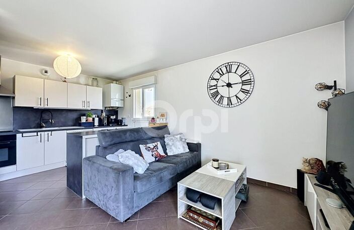 Appartement T4 + Cellier + Place de Stationnement — photo 5