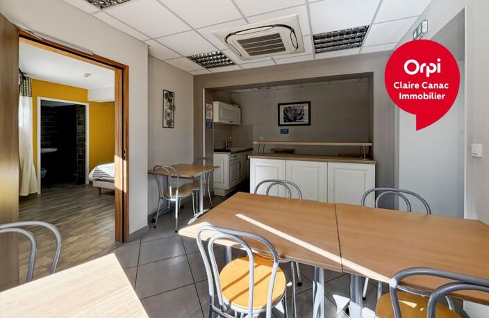 Bien Commercial À Vendre — photo 4