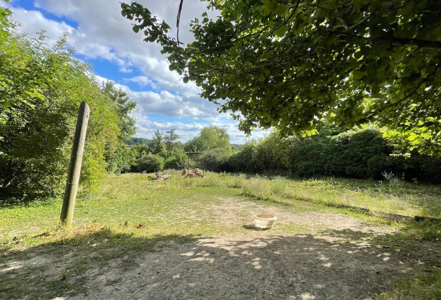 Terrain à bâtir à vendre à Magny en Vexin 2318 m² — photo 1