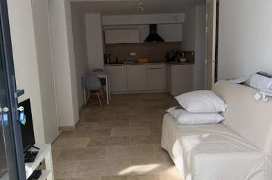Appartement 1 pièces 840 €