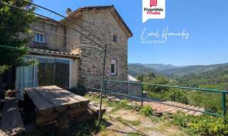 Maison 7 Pièces 137 m² à vendre à Sainte-Cécile-d'Andorge (30110)