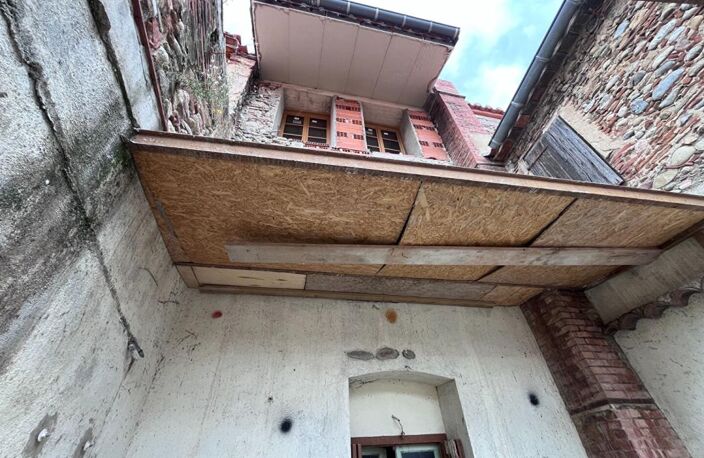 Immeuble de rapport de 200 m² environs à rénover pouvant être aménagé en deux appartements et un local — photo 4