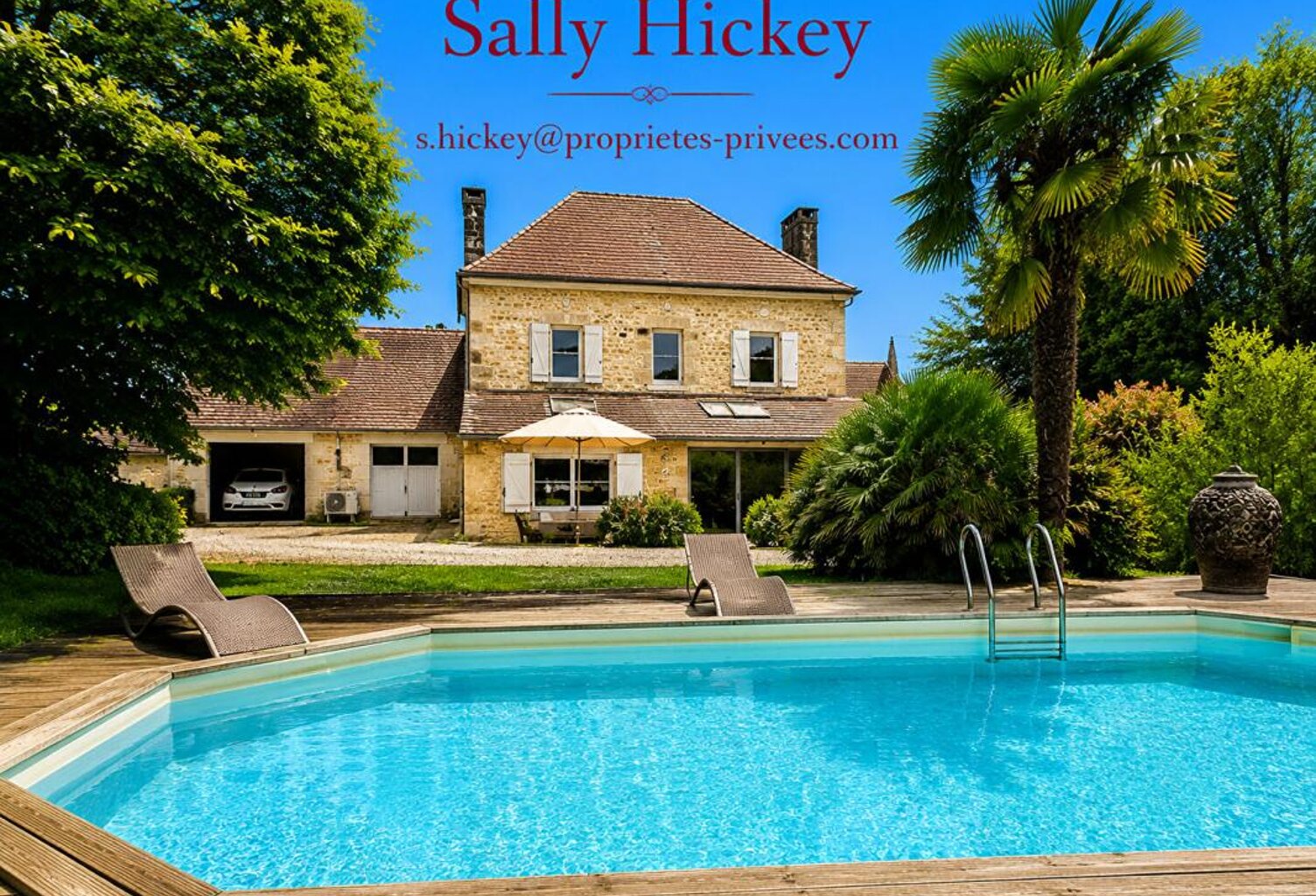 Sally HICKEY vous propose cette maison de maître caractère T7 au coeur de  LOCQUALTAS, à 25 minutes de la plage. Avec de belles vues sur le bourg et son jardin paysagé avec piscine chauffée. Proche de tous commerces à pied. Au prix de 635 250 euros, HAI — photo 1