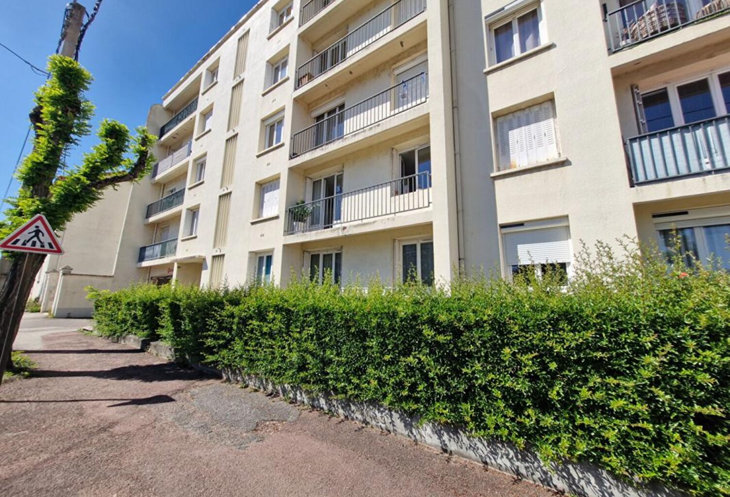 ROANNE - APPARTEMENT T3 — photo 1