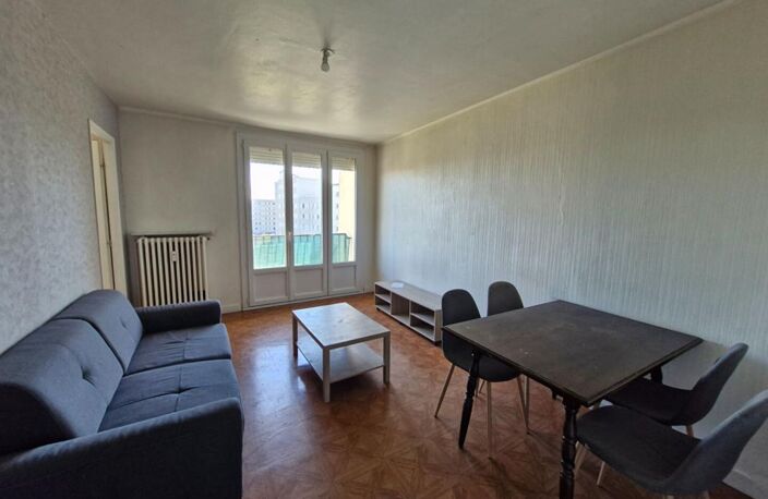 ROANNE - APPARTEMENT T3 — photo 5