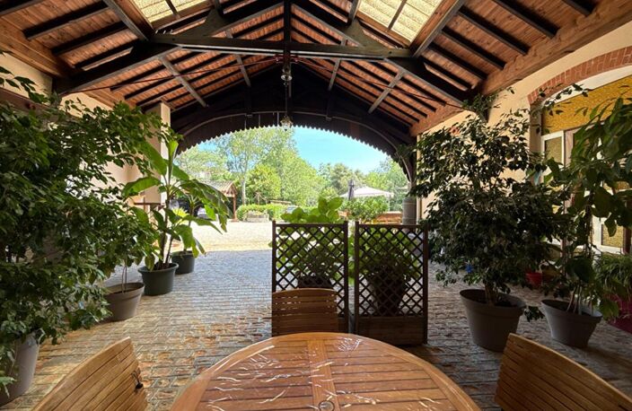 Domaine de caractère avec gîtes, chambres d'hôtes et parc de 1,7 hectare à Vias — photo 5