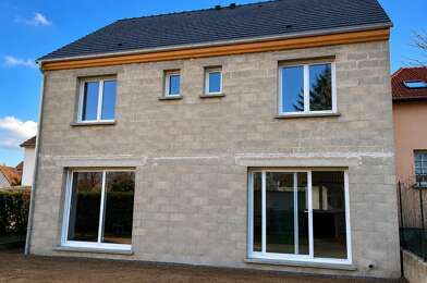 Maison 8 pièces 373000 €