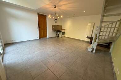 Maison 11 pièces 379900 €