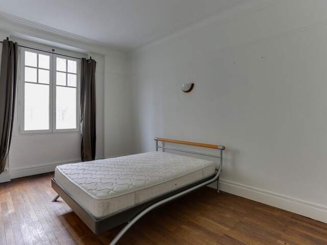 Appartement à Vendre / CENTRE VILLE — photo du bien