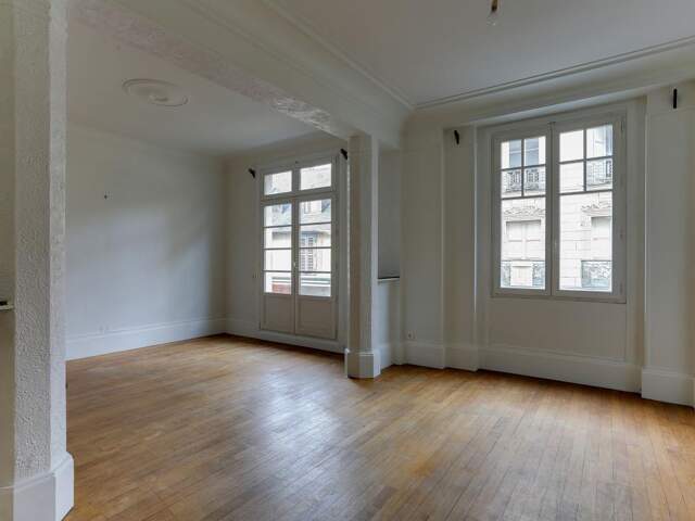 Appartement à Vendre / CENTRE VILLE — photo du bien