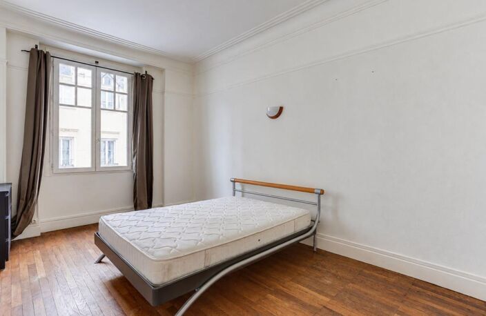Appartement à Vendre / CENTRE VILLE — photo 4