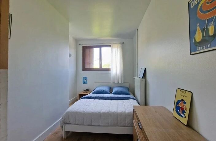 EXCLUSIVITÉ - APPARTEMENT LUMINEUX 3 PIÈCES AUX LILAS — photo 4