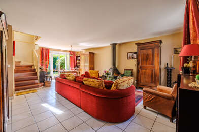 Maison 8 pièces 499000 €
