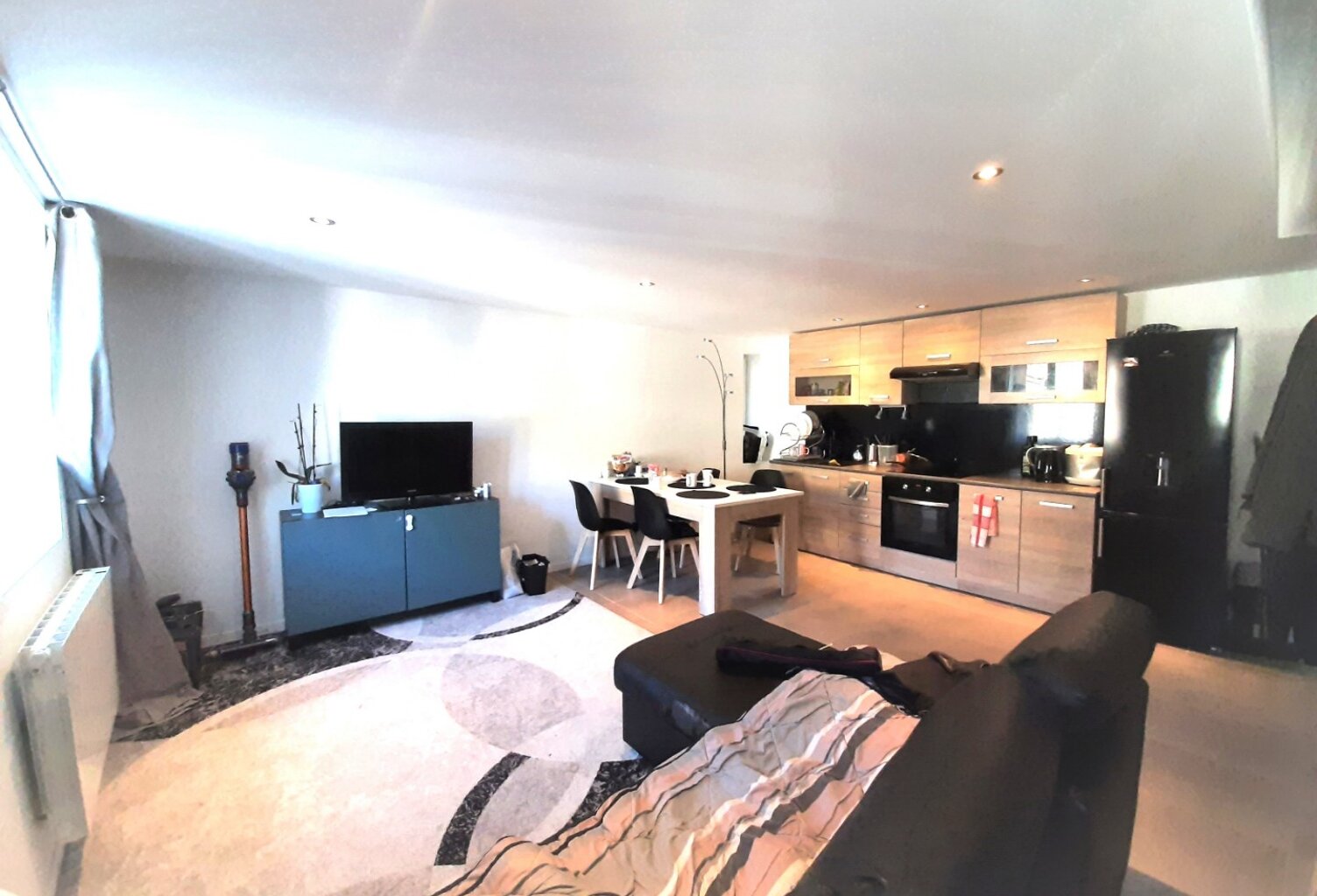 Location appartement 2 pièces 45 m² à Crêches-sur-Saône (71680) — photo 1