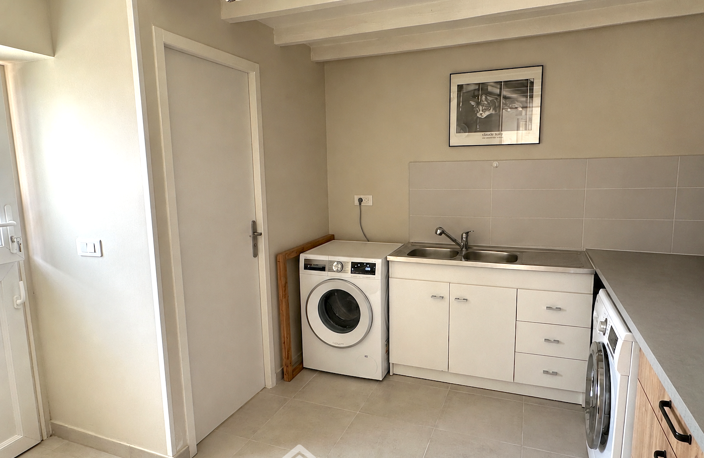 Maison - 121m² - Vernoil-le-Fourrier — photo 4