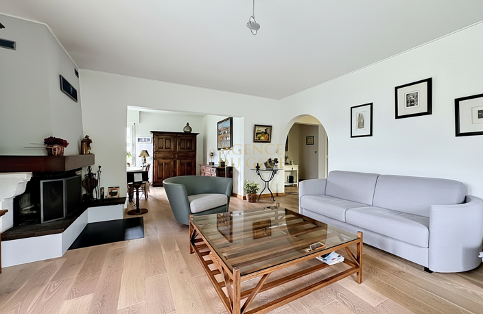 CUCQ VILLA HABITABLE DE PLAIN-PIED PROCHE COMMERCES ET A 5 M — photo 4