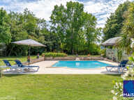 Proche Castelmoron sur Lot à 20 minutes de Villeneuve-sur-Lot, en plein coeur du Lot-et-Garonne et proche de toutes les commodités, venez découvrir cet ensemble immobilier en pierre d'environ 334,39 m² avec gîte et piscine, implanté sur un terrain de plus — photo 4