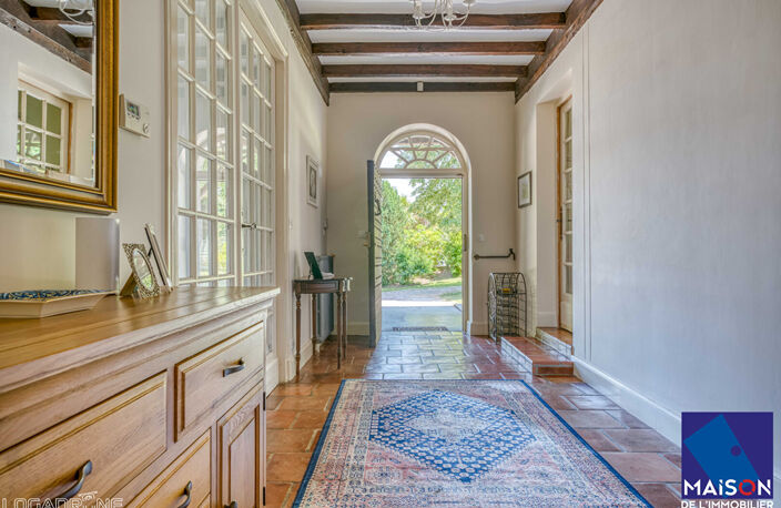 Proche Castelmoron sur Lot à 20 minutes de Villeneuve-sur-Lot, en plein coeur du Lot-et-Garonne et proche de toutes les commodités, venez découvrir cet ensemble immobilier en pierre d'environ 334,39 m² avec gîte et piscine, implanté sur un terrain de plus — photo 5
