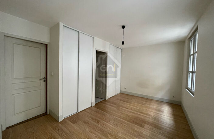 APPARTEMENT T2 CENTRE-VILLE CARPENTRAS — photo 4