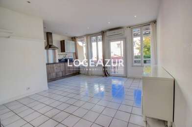 Appartement 2 pièces 157500 €