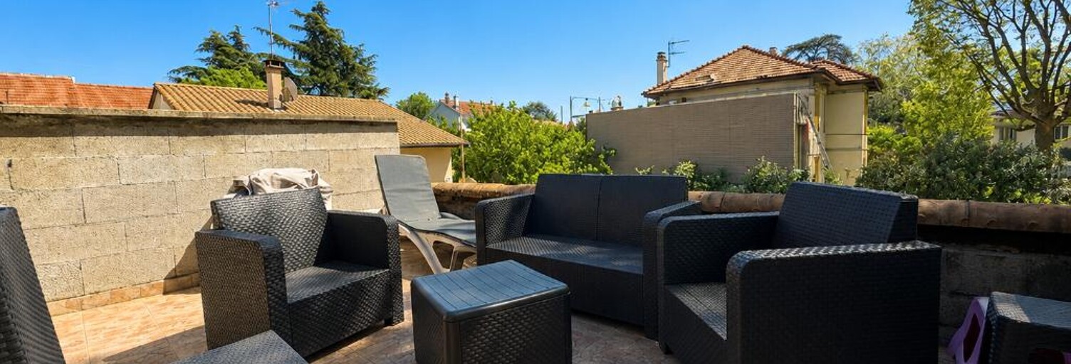 Maison 4 Pièces 167 m² à vendre à Bron (69500)