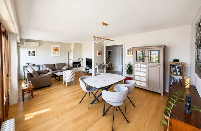 ECHIROLLES T4 DOMAINE JEAN JAURES DERNIER ETAGE EN PARFAIT ETAT — photo 4