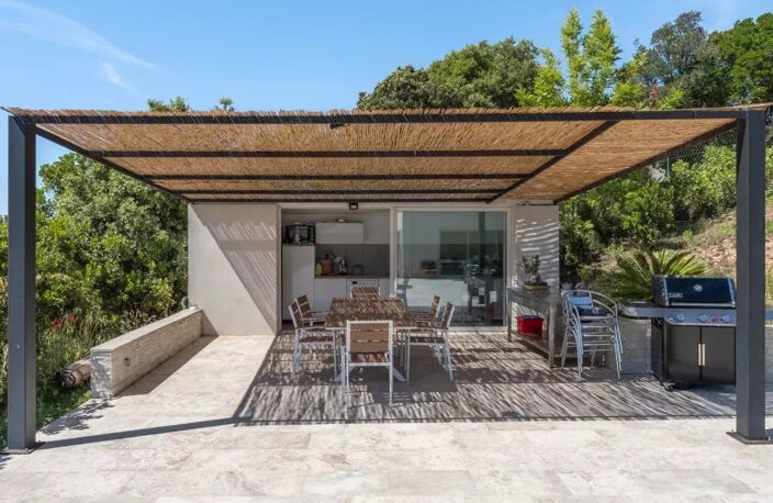 Superbe maison contemporaine à Grosseto-Prugna — photo 3